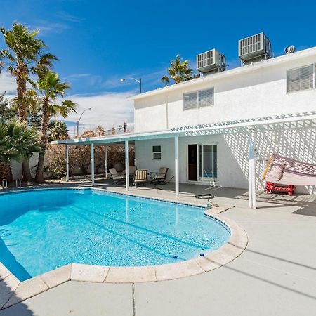 Spacious 5-Bedroom Retreat With Pool Minutes From The Las Vegas Strip לאס וגאס מראה חיצוני תמונה