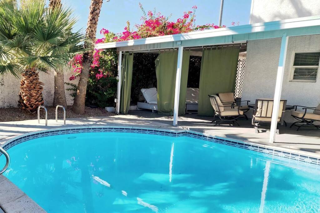 הוילה לאס וגאס The Vegas Escape - Near The Airport/Strip With Pool מראה חיצוני תמונה