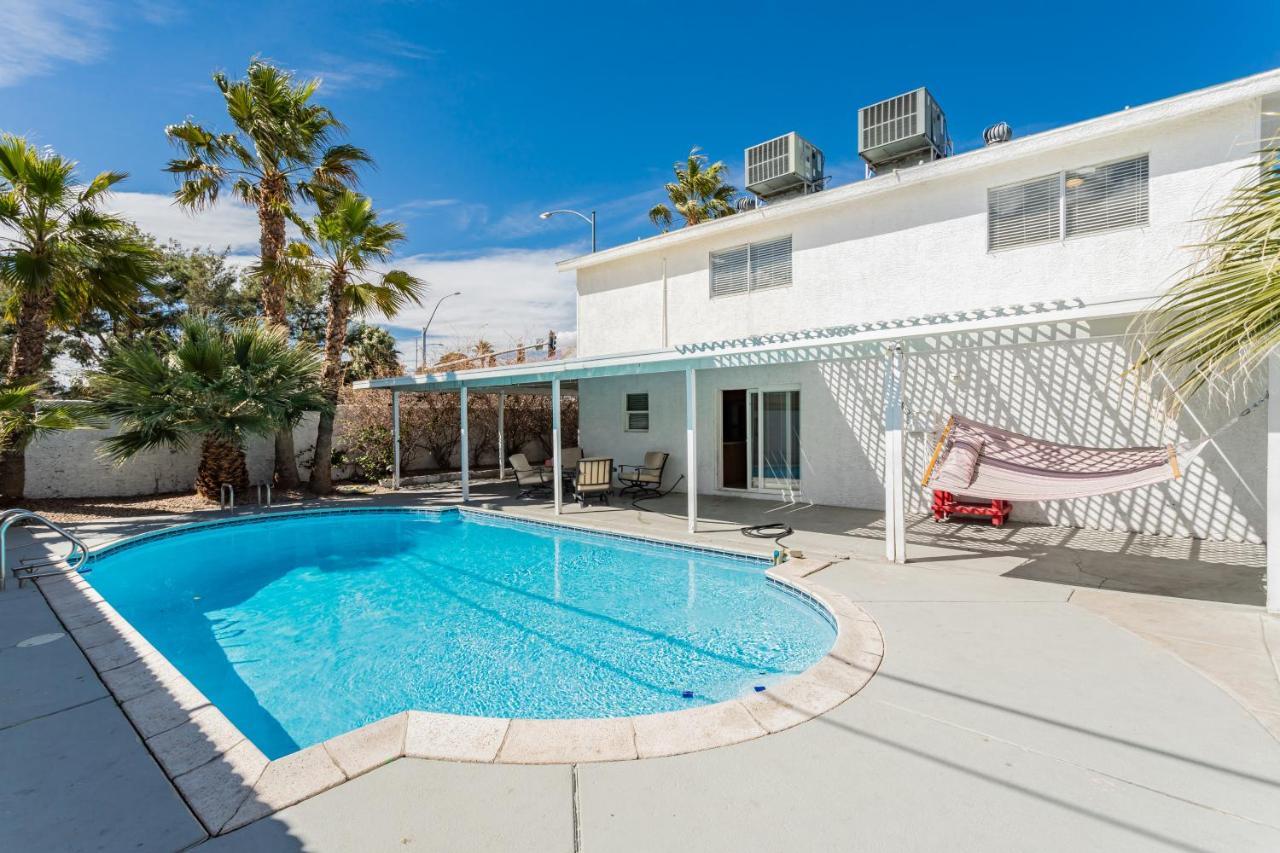הוילה לאס וגאס The Vegas Escape - Near The Airport/Strip With Pool מראה חיצוני תמונה