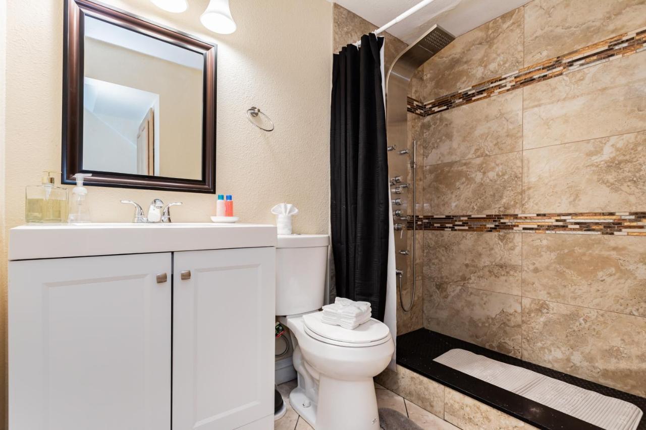 Spacious 5-Bedroom Retreat With Pool Minutes From The Las Vegas Strip לאס וגאס מראה חיצוני תמונה