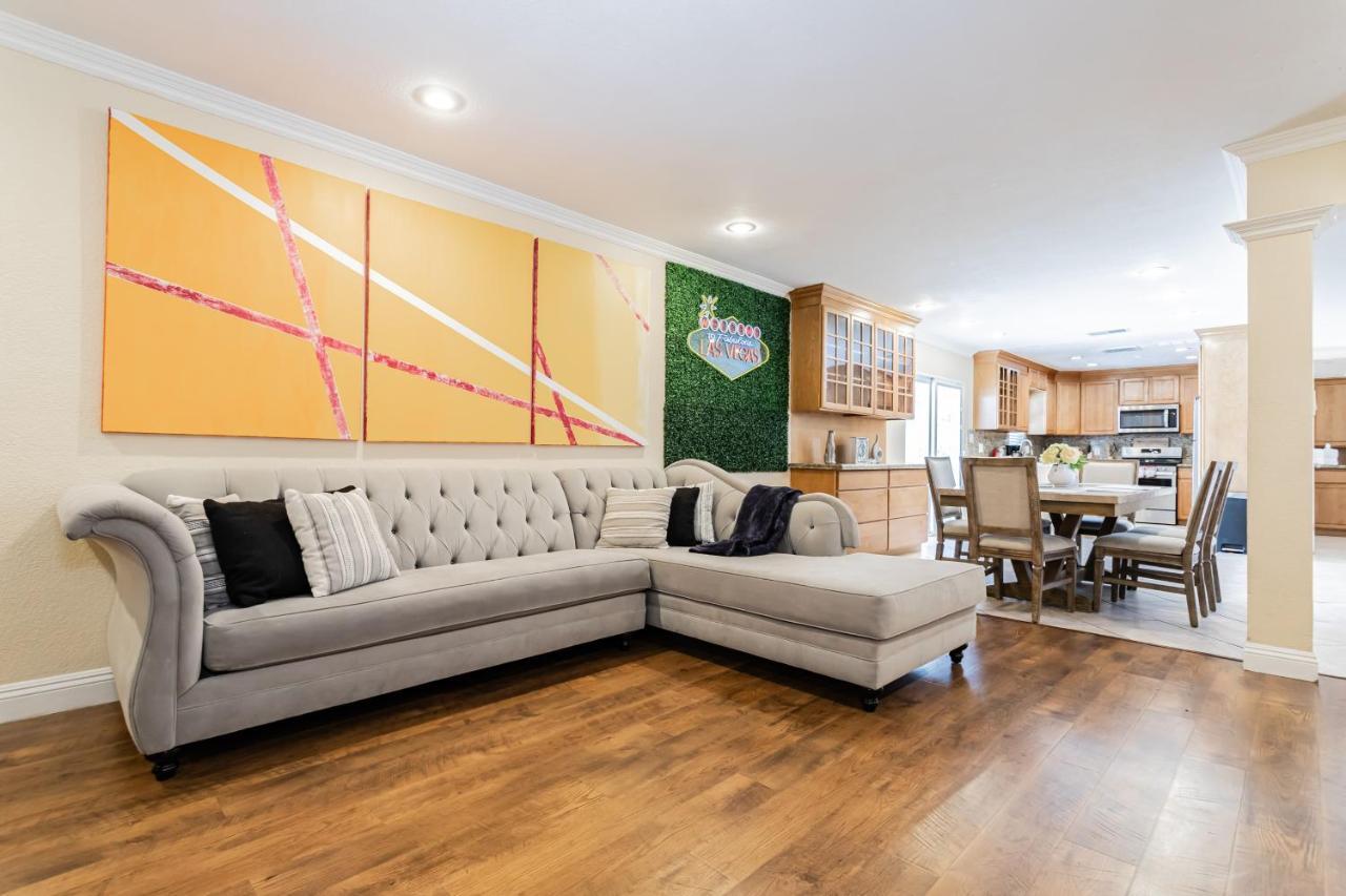 Spacious 5-Bedroom Retreat With Pool Minutes From The Las Vegas Strip לאס וגאס מראה חיצוני תמונה